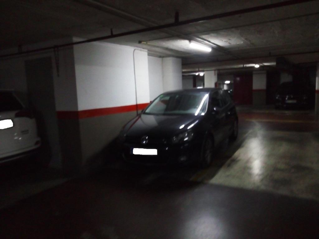 Plaza de parking en Barcelona Rocafort / Gran Via