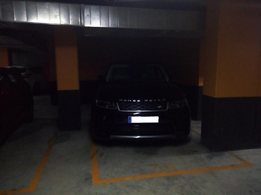 Plaza de parking en Barcelona Ciutat de Granada / Av. Diagonal