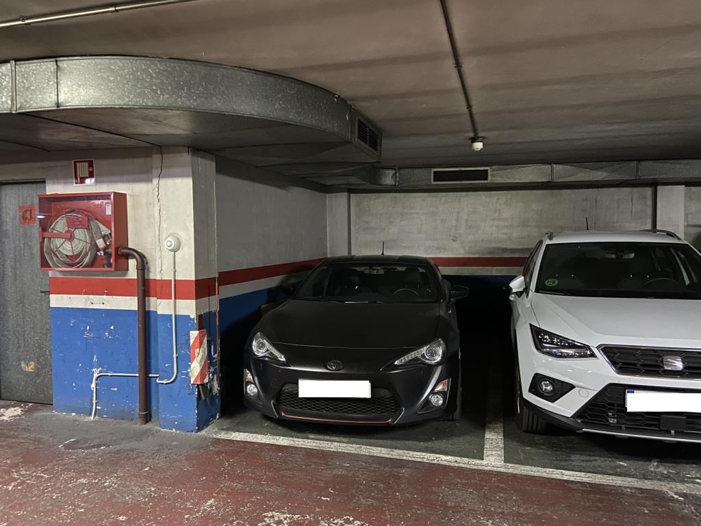 Plaza de parking en Barcelona Palencia / Bofarull
