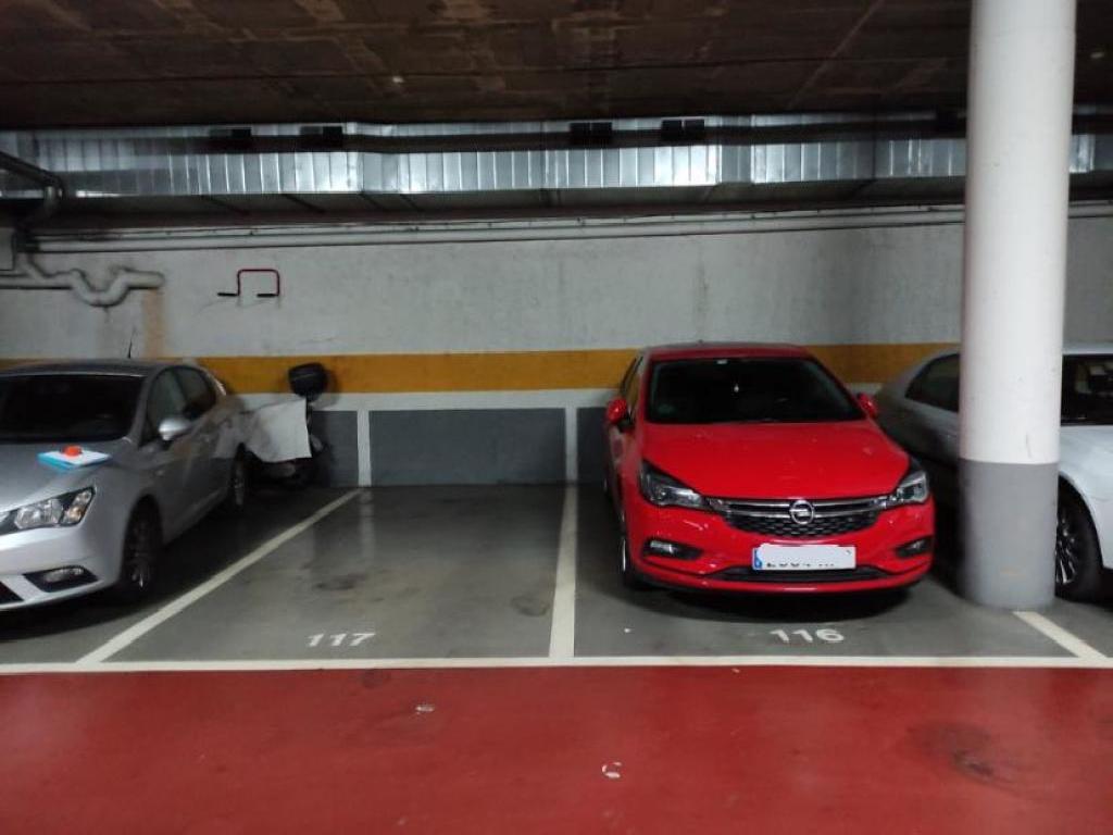 Plaza de parking en Sabadell Plaça voluntariat