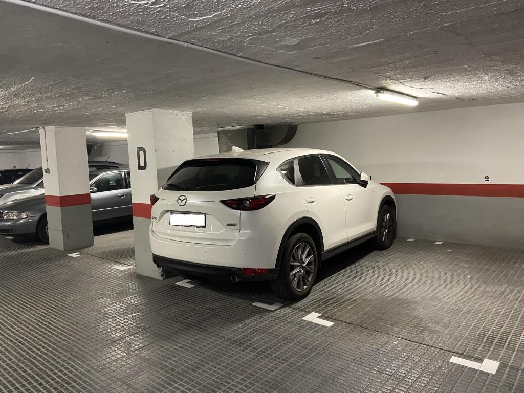 Plaza de parking en Barcelona Numancia / Travessera de les Corts