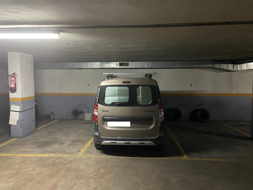 Plaza de parking en Barcelona Gran Via / Mexic