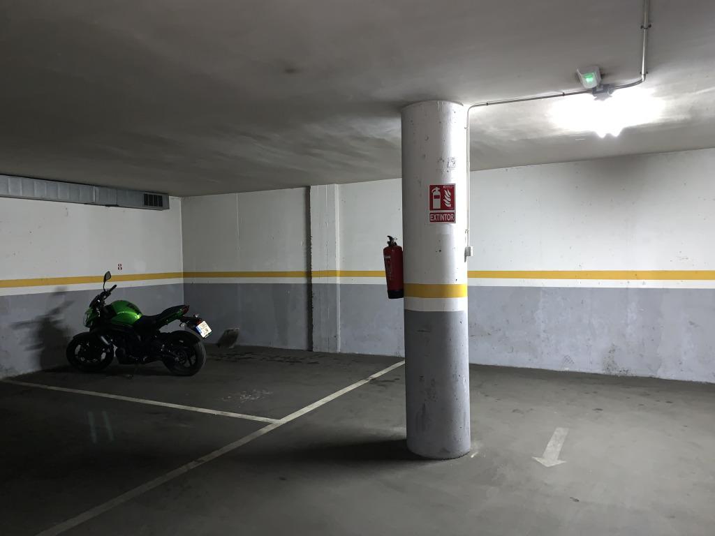 Plaza de parking en Sabadell Monterols/ Onze de Setembre