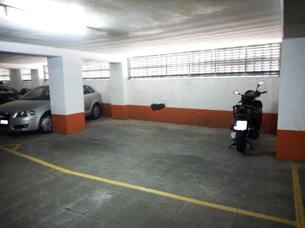 Plaza de parking en Barcelona Zamora / Almogavers