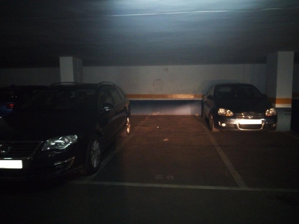 Plaza de parking en Barcelona Teodora lamadrid / Passeig Sant Gervasi