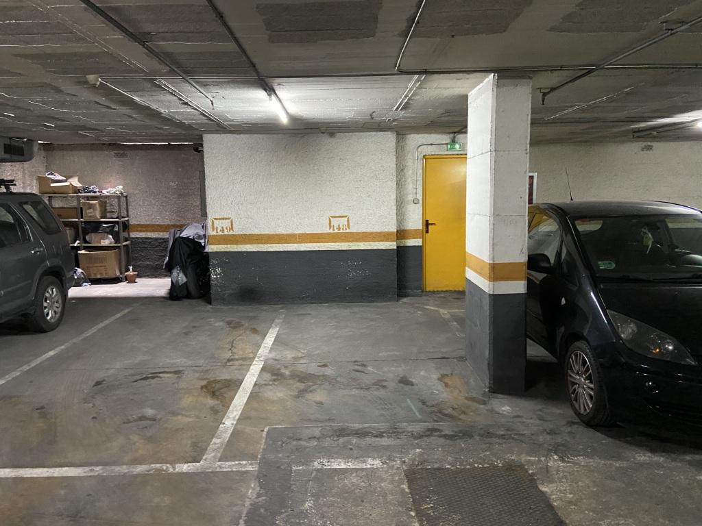 Plaza de parking en Barcelona Torre dels Pardals / Mare de deu Montserrat