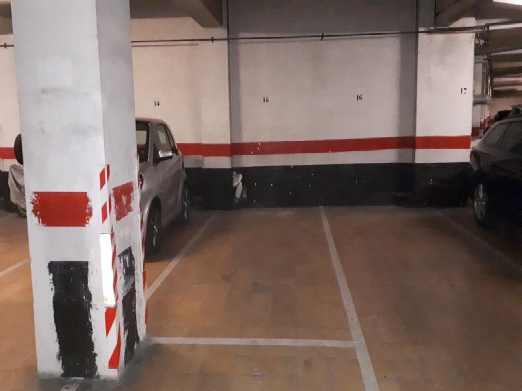Plaza de parking en Barcelona Pl. Castella / Torres i Amat