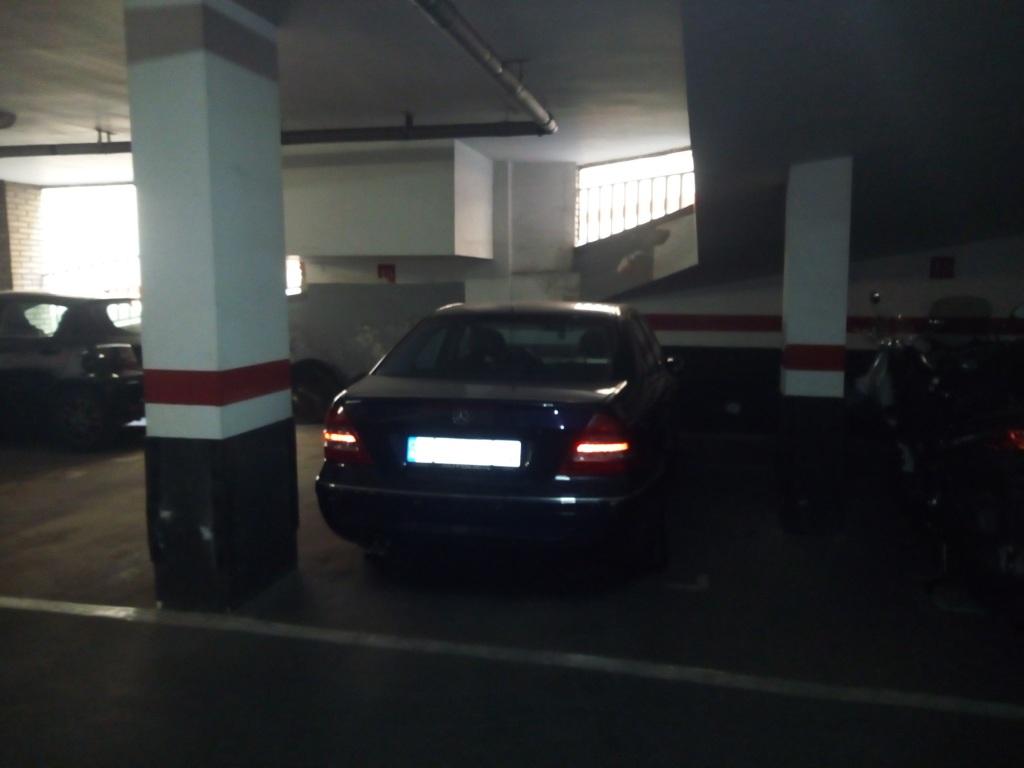 Plaza de parking en Barcelona Floridablanca / Casanova