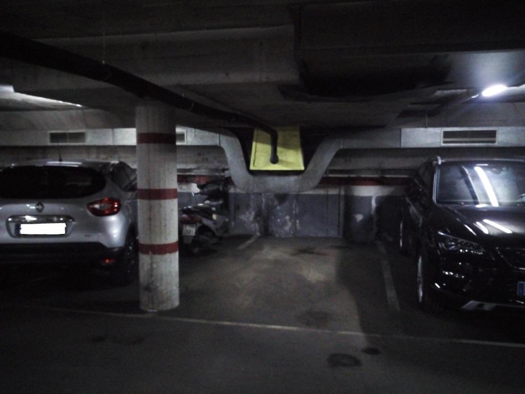 Plaza de parking en Barcelona Meridiana / Sardenya