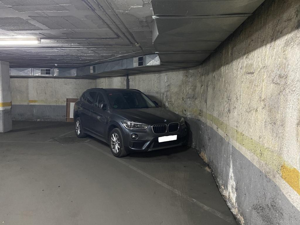 Plaza de parking en Hospitalet De Llobregat Vilumara / Barcelona