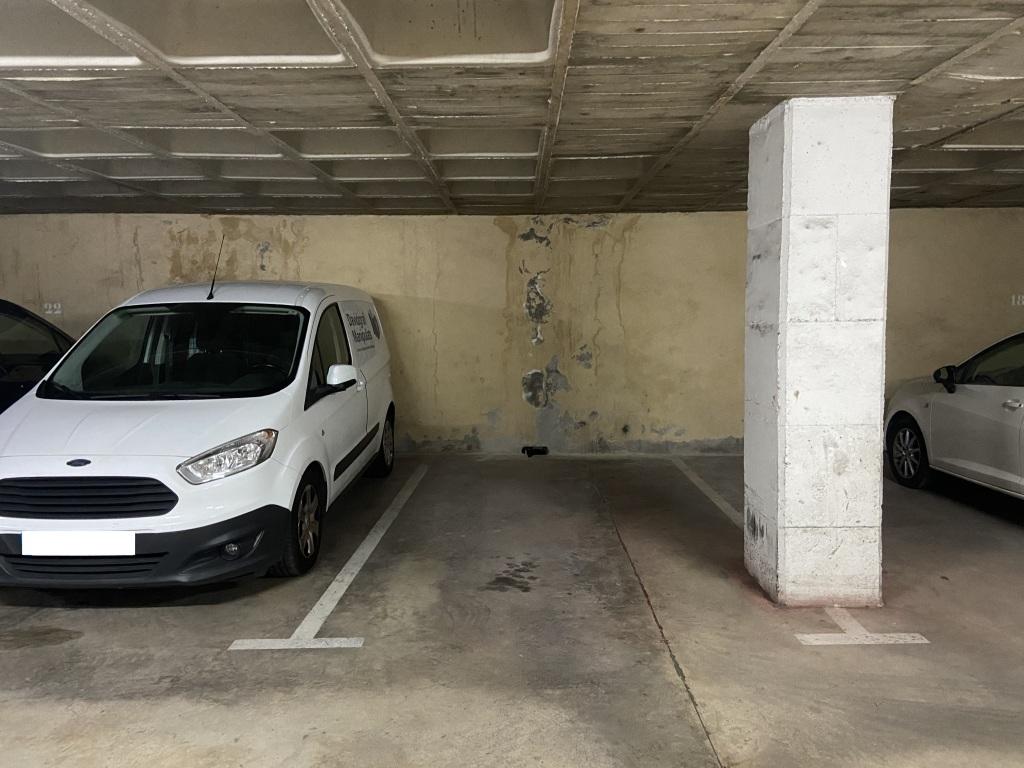 Plaza de parking en Barcelona en SANT ANTONI  Aldana