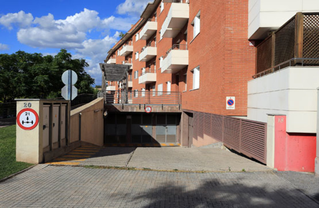 Plaza de garaje en venta en Barcelona Manresa
