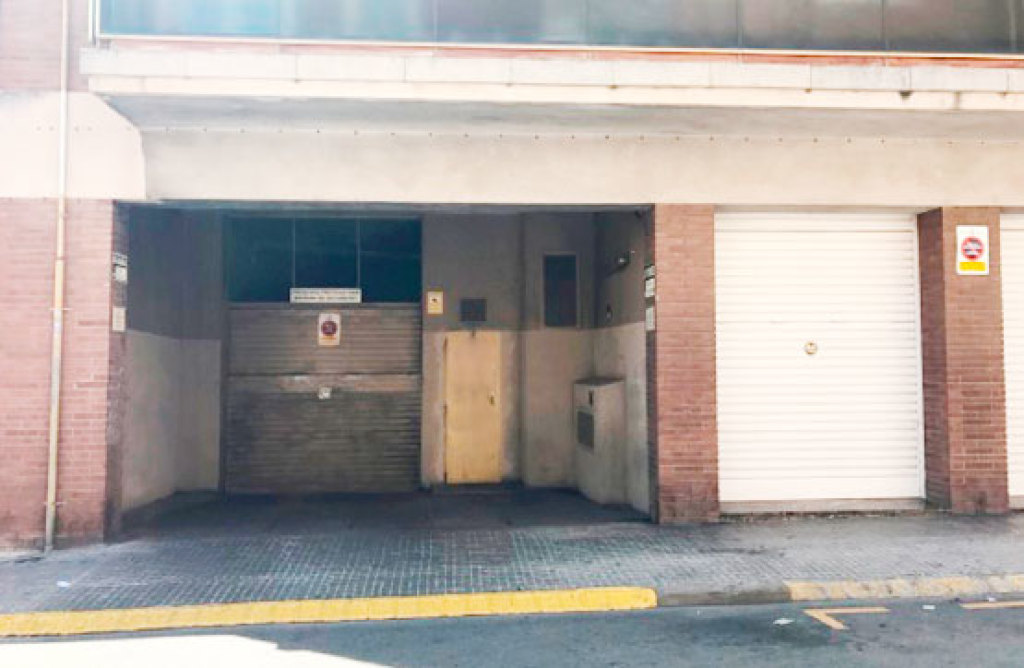 Plaza de garaje en venta en Barcelona Terrassa