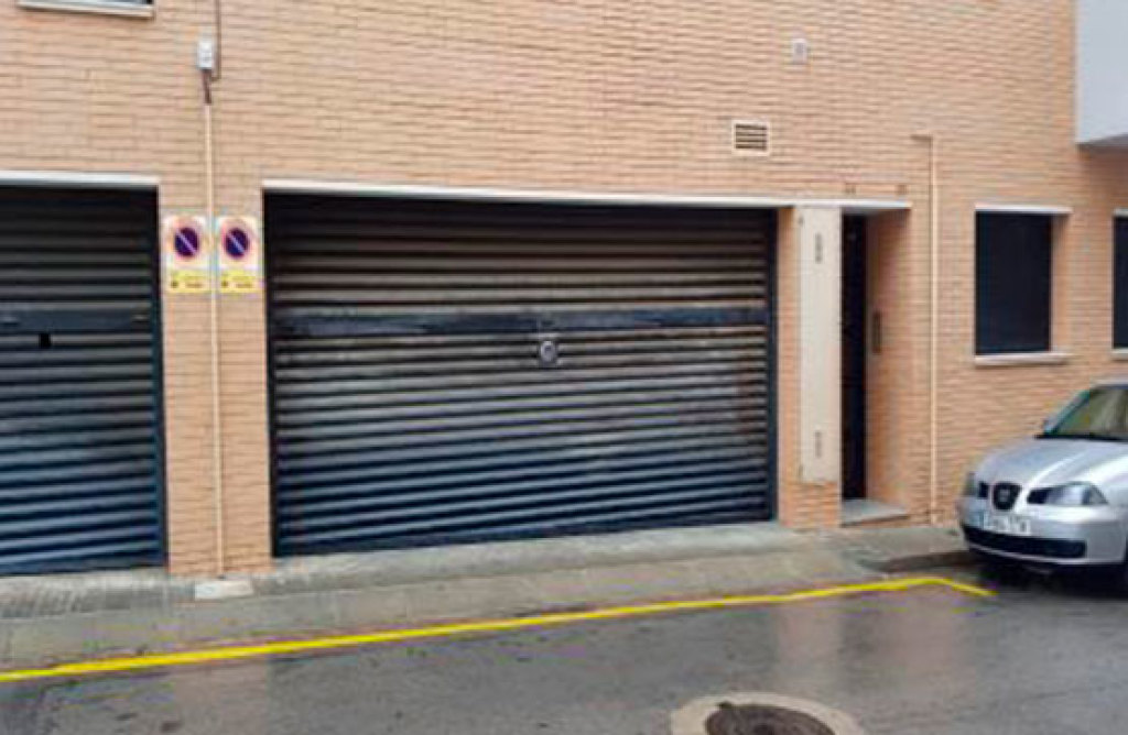 Plaza de garaje en venta en Barcelona Palafolls