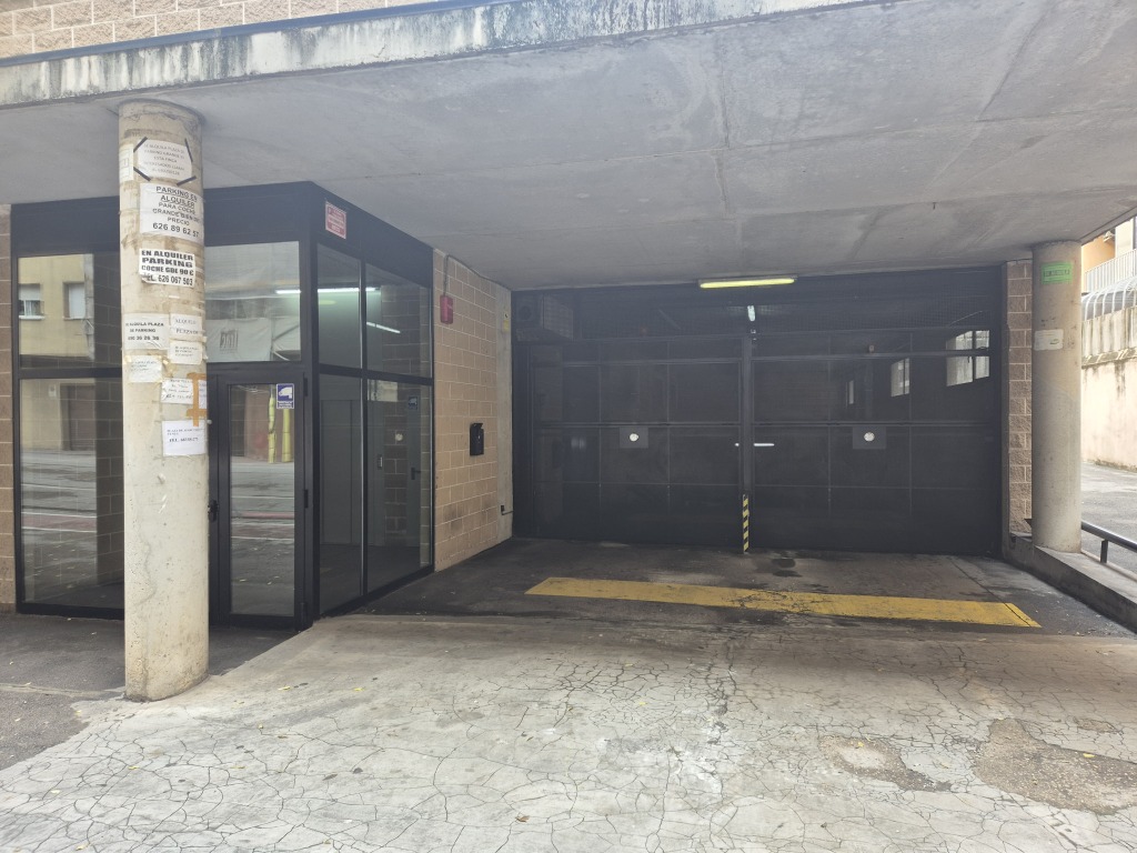 Plaza de garaje en Alquiler en Barcelona en SANT ANDREU Carrer gran de sant andreu