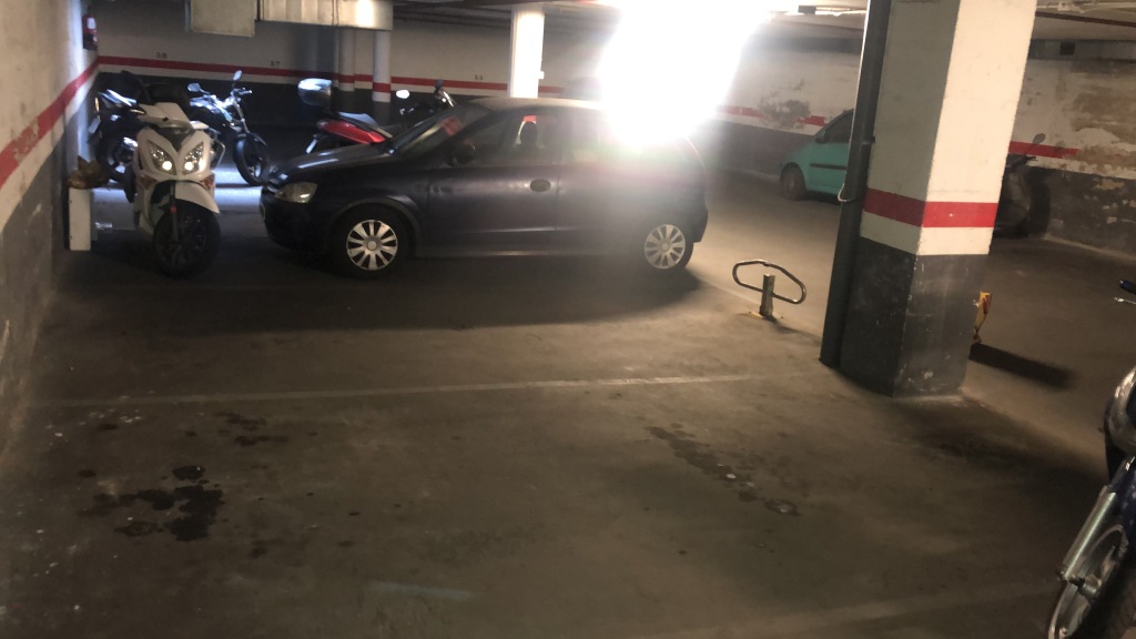 Plaza de garaje en Venta en Barcelona en EL CARMEL Llobregos