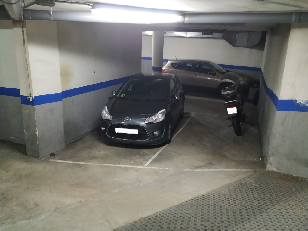 Plaza de garaje en Venta en Mollet Del Valles en  Enric Morera, 18